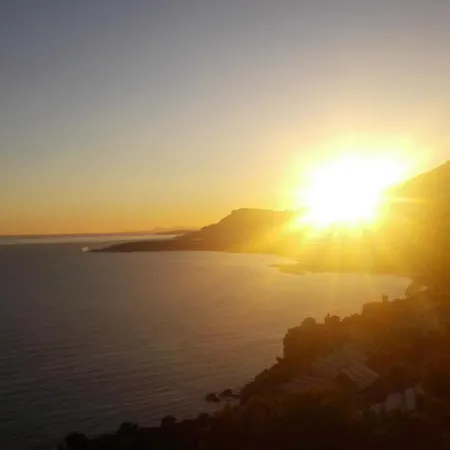 Total Sea View Ll Grimaldi Menton * Вентимилья