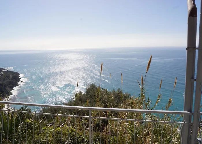 Total Sea View Ll Grimaldi Menton アパート *