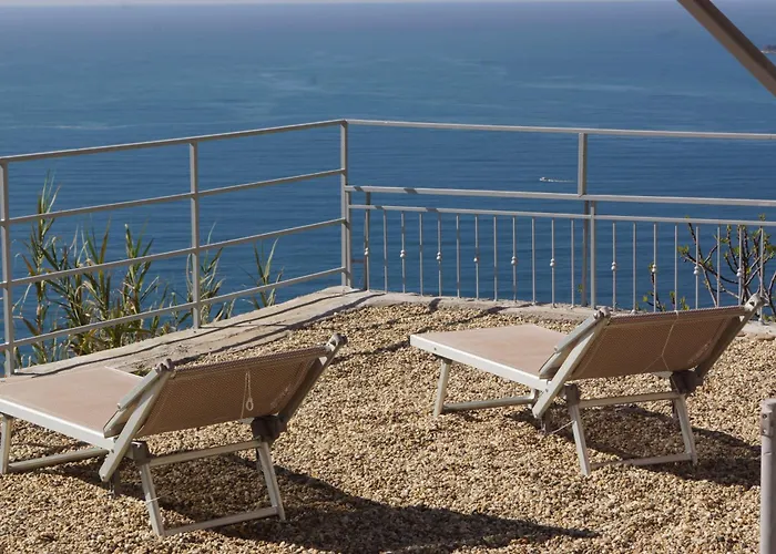 Total Sea View Ll Grimaldi Menton ヴェンティミーリア